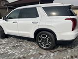 Hyundai Palisade 2022 года за 25 300 000 тг. в Алматы – фото 4