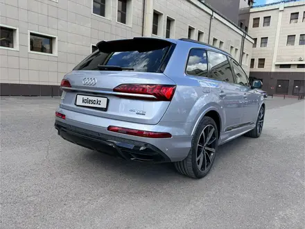 Audi Q7 2020 года за 41 000 000 тг. в Астана – фото 4