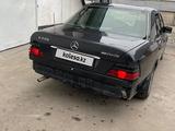 Mercedes-Benz E 200 1993 годаүшін1 600 000 тг. в Алматы – фото 4