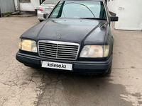 Mercedes-Benz E 200 1993 года за 1 600 000 тг. в Алматы