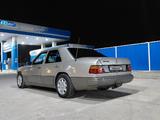Mercedes-Benz E 230 1990 годаүшін900 000 тг. в Жетысай – фото 3