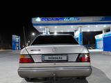 Mercedes-Benz E 230 1990 годаүшін900 000 тг. в Жетысай – фото 5
