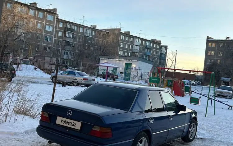 Mercedes-Benz E 200 1993 года за 1 250 000 тг. в Караганда