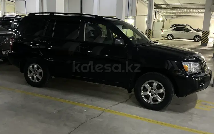 Toyota Highlander 2005 года за 7 500 000 тг. в Астана