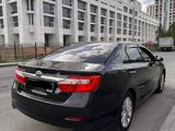 Toyota Camry 2013 годаfor9 300 000 тг. в Астана – фото 2