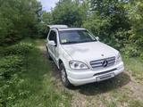 Mercedes-Benz ML 320 1999 годаүшін4 500 000 тг. в Усть-Каменогорск – фото 2