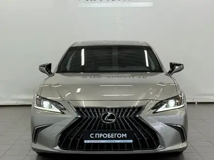 Lexus ES 250 Luxury 2.5 2022 года за 21 600 000 тг. в Астана – фото 5