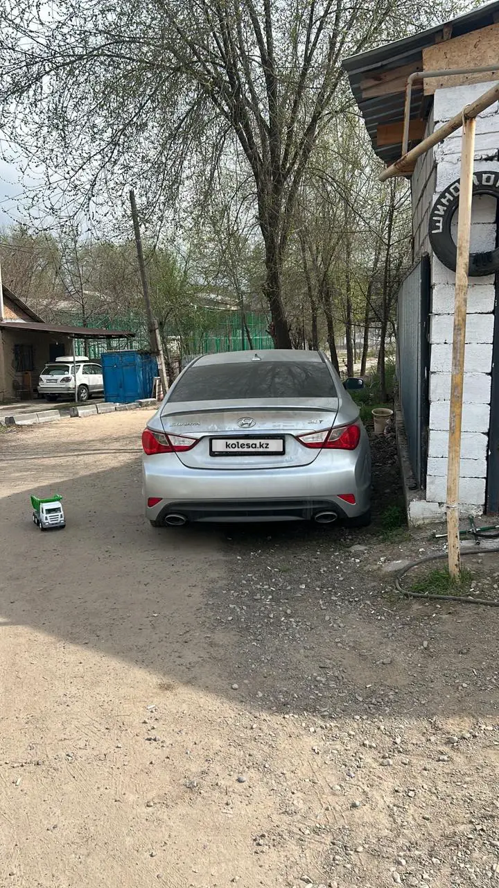 Hyundai Sonata, 2014