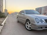 Mercedes-Benz E 320 2001 года за 7 000 000 тг. в Актау – фото 4