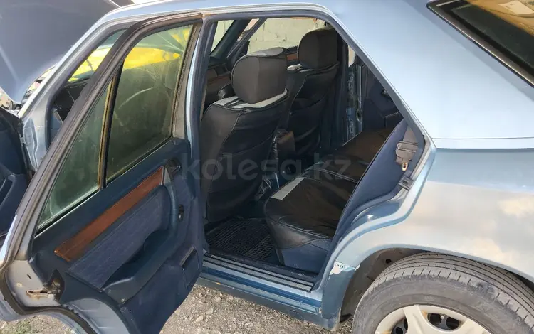 Mercedes-Benz E 230 1990 года за 600 000 тг. в Алматы