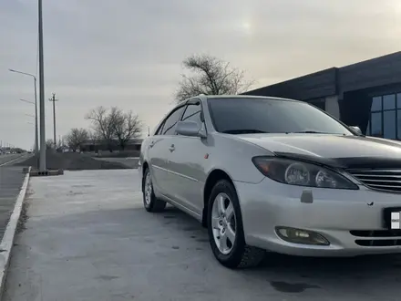 Toyota Camry 2003 года за 5 400 000 тг. в Туркестан – фото 2