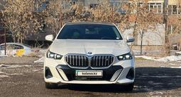 BMW i5 2024 года за 24 800 000 тг. в Алматы