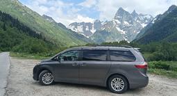 Toyota Sienna 2016 года за 9 500 000 тг. в Атырау
