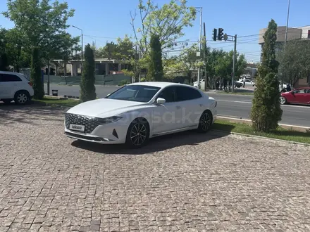 Hyundai Grandeur 2020 года за 15 000 000 тг. в Шымкент