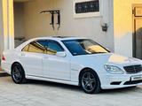 Mercedes-Benz S 500 2003 года за 6 200 000 тг. в Жанаозен – фото 3