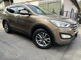 Hyundai Santa Fe 2014 годаfor9 600 000 тг. в Алматы – фото 2