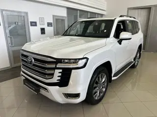 Toyota Land Cruiser Premium+