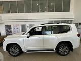 Toyota Land Cruiser Premium+ 2025 года за 72 000 000 тг. в Актобе – фото 5