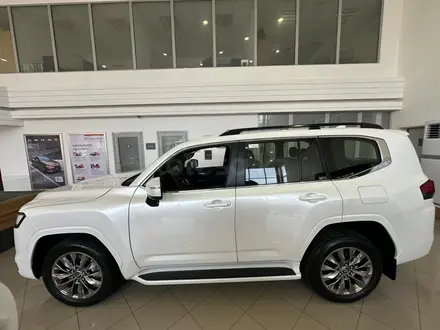 Toyota Land Cruiser Premium+ 2025 года за 72 000 000 тг. в Актобе – фото 5