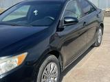 Toyota Camry 2012 года за 8 700 000 тг. в Атырау – фото 2