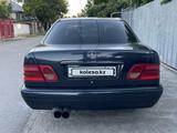 Mercedes-Benz E 55 AMG 1997 годаүшін3 500 000 тг. в Тараз – фото 3