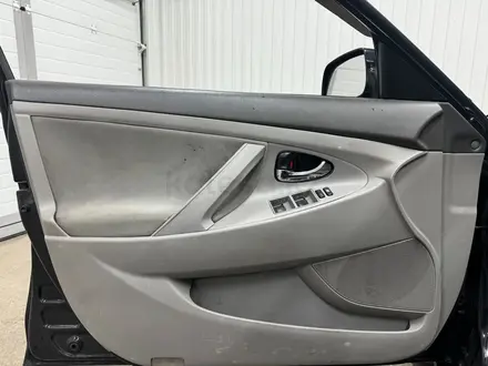 Toyota Camry 2011 года за 4 653 000 тг. в Астана – фото 15