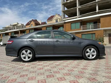 Toyota Camry 2011 года за 8 300 000 тг. в Атырау – фото 52