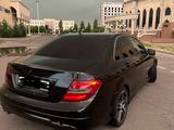 Mercedes-Benz C 250 2011 годаfor4 300 000 тг. в Атырау – фото 4