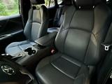 Toyota Venza 2023 года за 19 700 000 тг. в Алматы