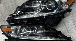 Фара на Lexus Es комплект оригинал за 260 000 тг. в Алматы