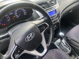 Hyundai Solaris 2011 года за 3 650 000 тг. в Актобе – фото 3