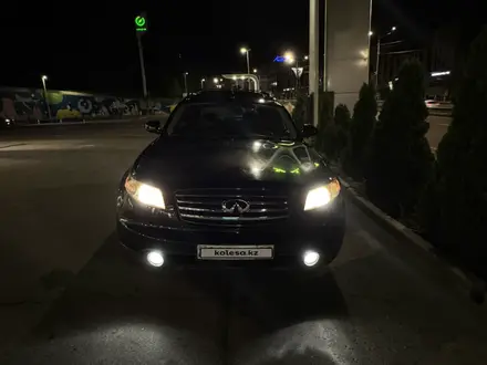 Infiniti FX35 2004 года за 5 900 000 тг. в Алматы – фото 2