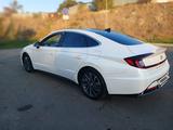 Hyundai Sonata 2022 года за 10 500 000 тг. в Алматы – фото 4