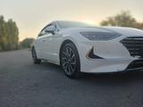 Hyundai Sonata 2022 года за 10 500 000 тг. в Алматы – фото 5
