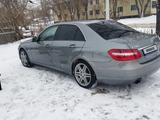 Mercedes-Benz E 200 2010 годаfor8 400 000 тг. в Караганда – фото 3