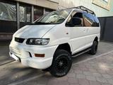 Mitsubishi Delica 2003 года за 9 500 000 тг. в Алматы – фото 2