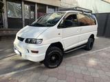 Mitsubishi Delica 2003 года за 9 500 000 тг. в Алматы – фото 3