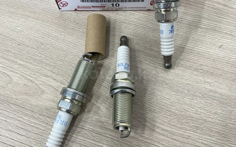 90919-01276 свеча зажигания DILFR7K9G за 14 000 тг. в Алматы
