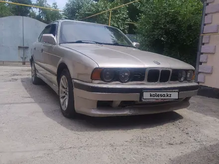 BMW 520 1989 года за 1 700 000 тг. в Алматы