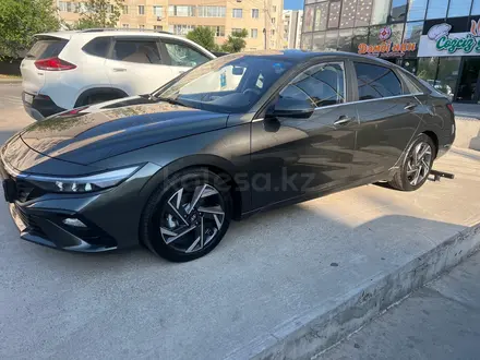 Hyundai Elantra 2023 года за 8 150 000 тг. в Шымкент – фото 5