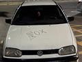 Volkswagen Golf 1993 годаүшін1 000 000 тг. в Алматы