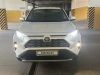 Toyota RAV4 2020 года за 14 400 000 тг. в Астана