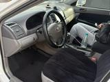 Toyota Camry 2004 годаfor5 300 000 тг. в Алматы – фото 5