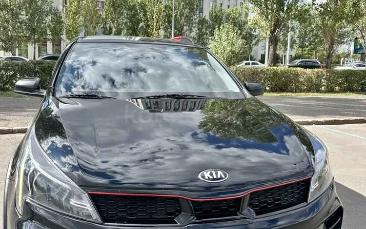 Kia Rio X-Line 2021 года за 7 300 000 тг. в Астана