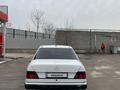 Mercedes-Benz E 230 1992 года за 800 000 тг. в Шымкент – фото 2