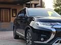 Mitsubishi Outlander 2020 года за 17 299 999 тг. в Алматы – фото 12