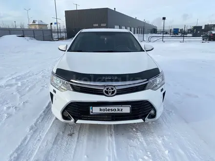 Toyota Camry 2015 года за 7 198 175 тг. в Астана