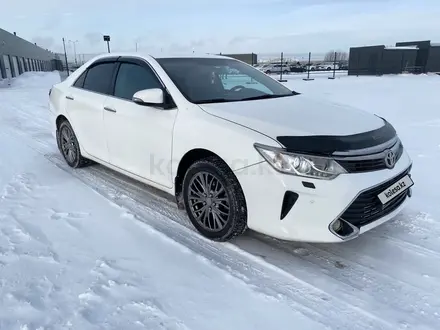Toyota Camry 2015 года за 7 198 175 тг. в Астана – фото 5
