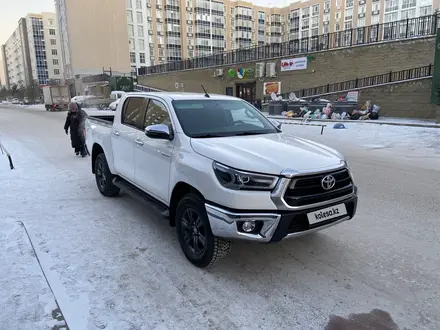 Toyota Hilux 2021 года за 17 800 000 тг. в Атырау – фото 4