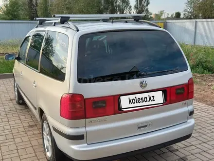 Volkswagen Sharan 2003 года за 6 000 000 тг. в Уральск – фото 2